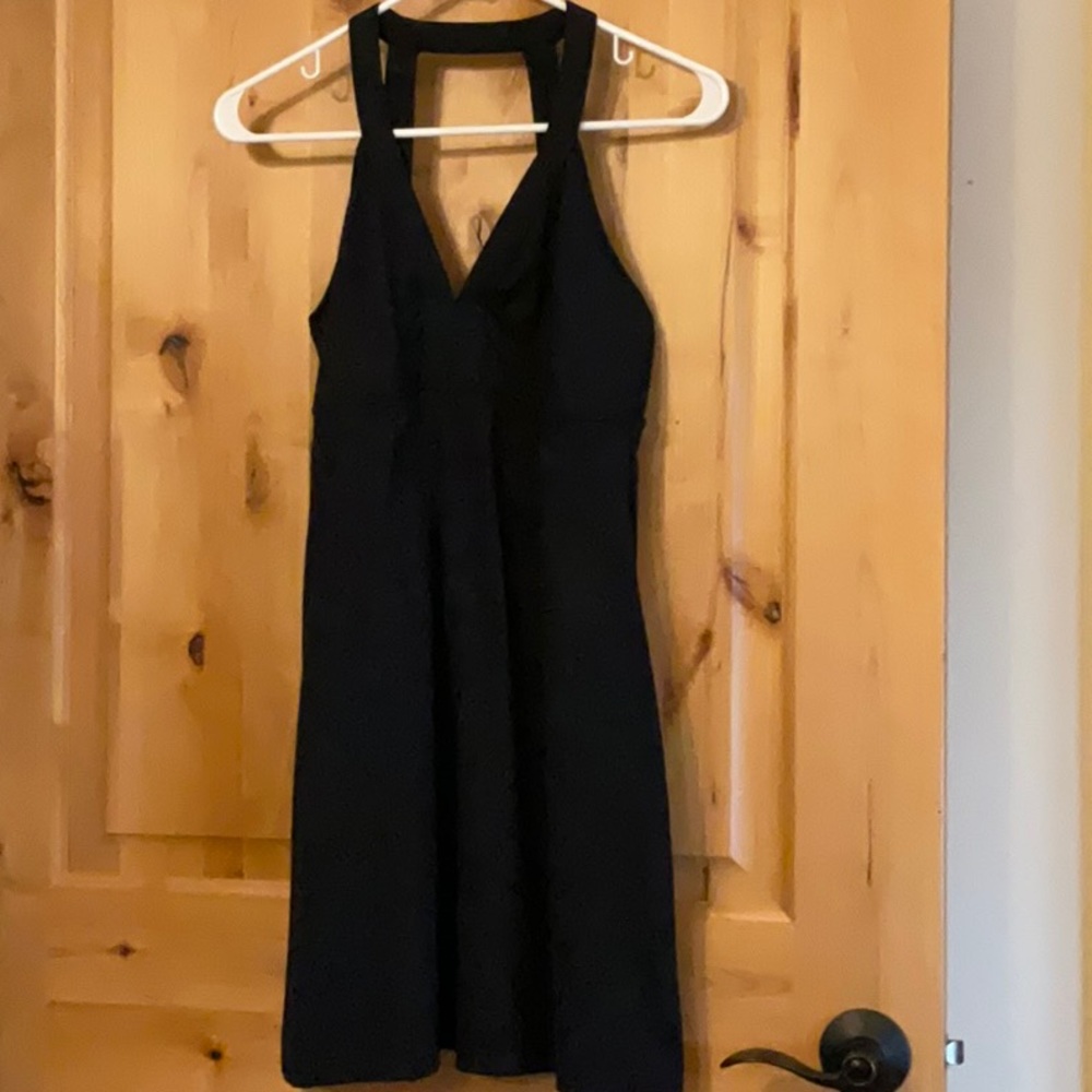 Athleta dress size medium black excellent condition